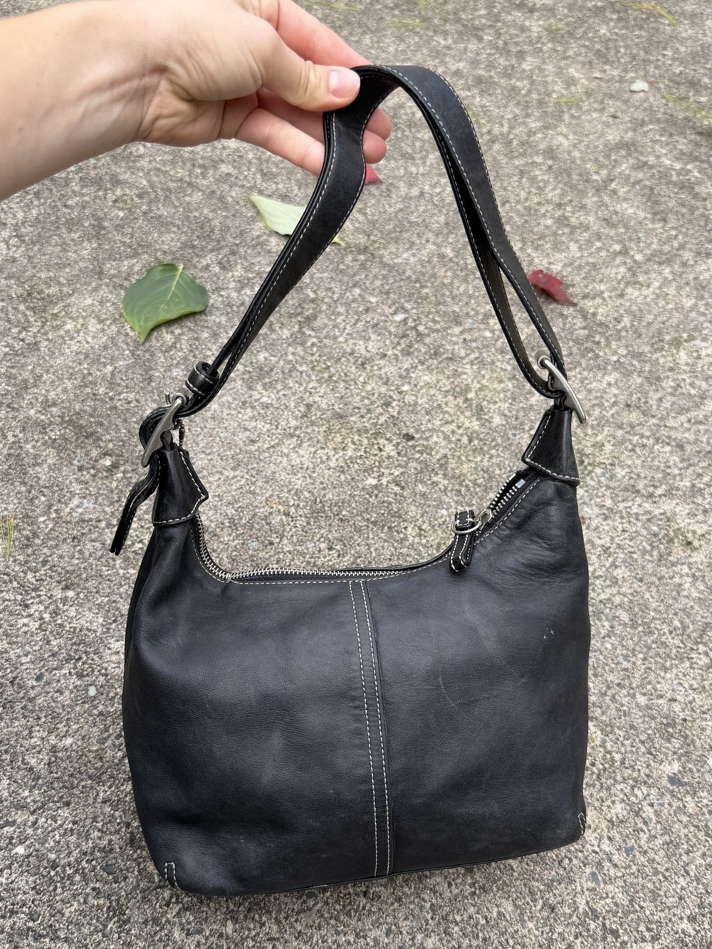 Vintage Coach Black Leather Hobo Shoulder Bag | White Stitching | Y2K